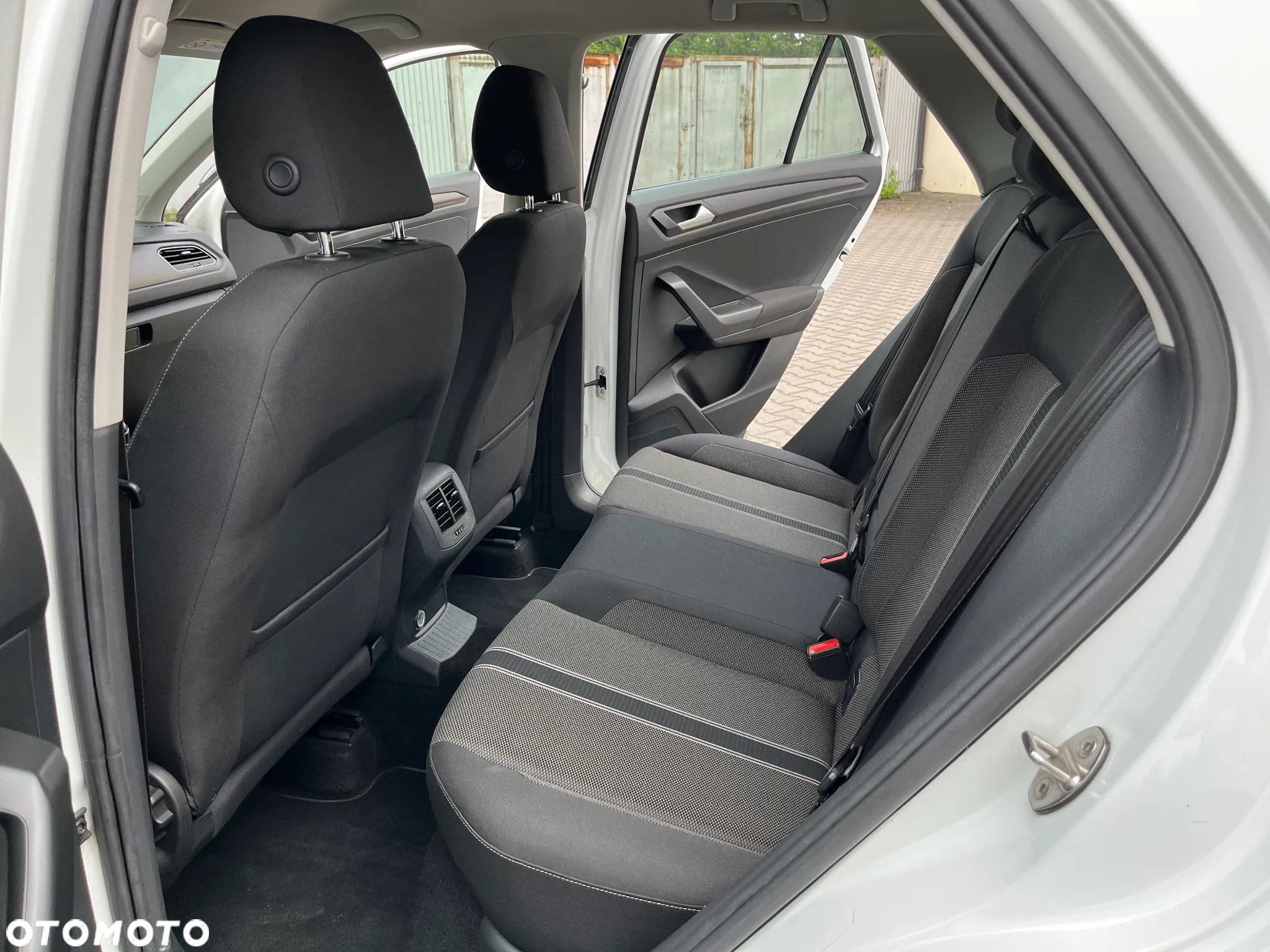 Volkswagen T-Roc 1.6 TDI SCR DPF - 7
