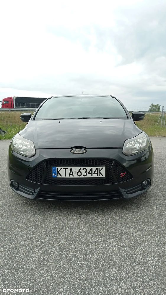 Ford Focus 2.0 EcoBoost ST mit Leder-Sport-Paket - 5