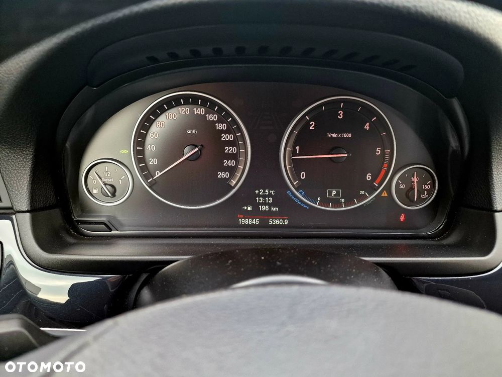 BMW Seria 5 520d Edition Fleet Lifestyle - 21