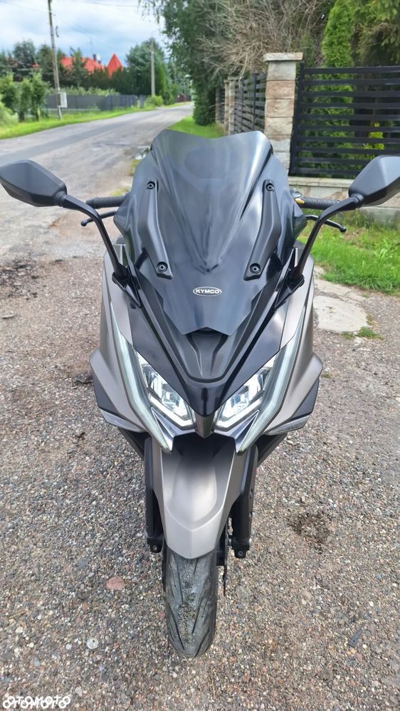 Kymco AK 550 - 7