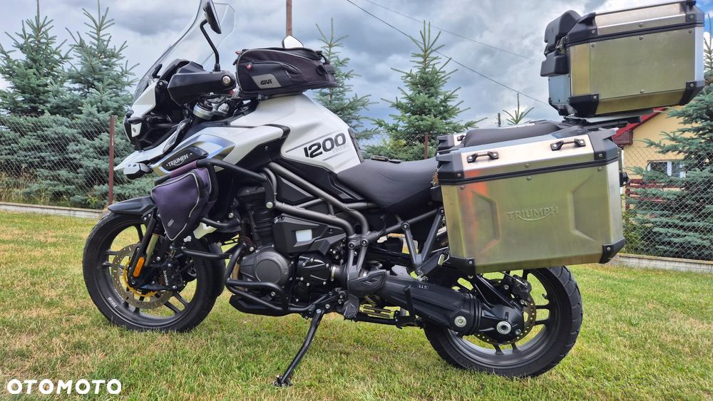 Triumph Tiger - 5