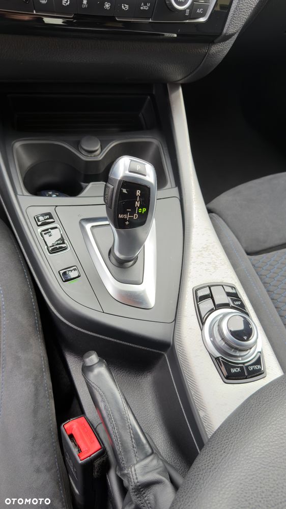 BMW Seria 1 118i M Sport - 19