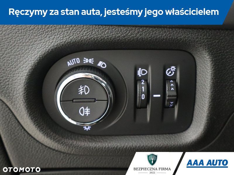 Opel Astra - 17