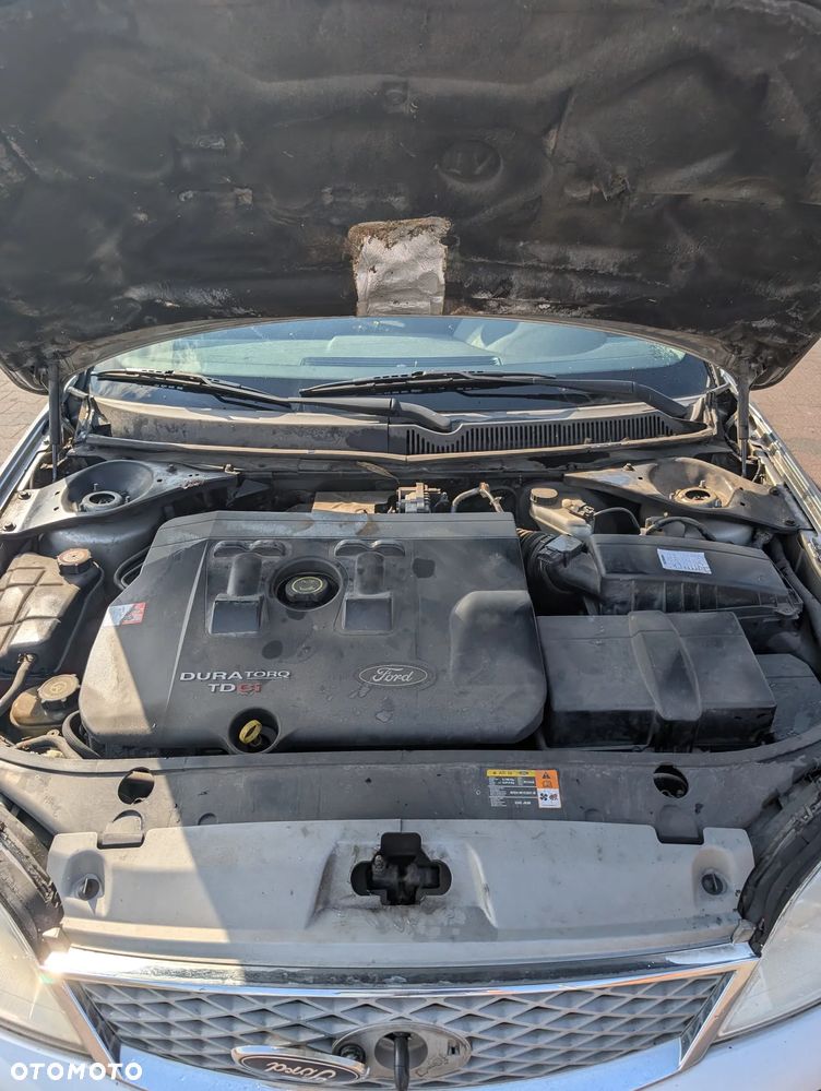 Ford Mondeo 2.0 TDCI Ghia - 9