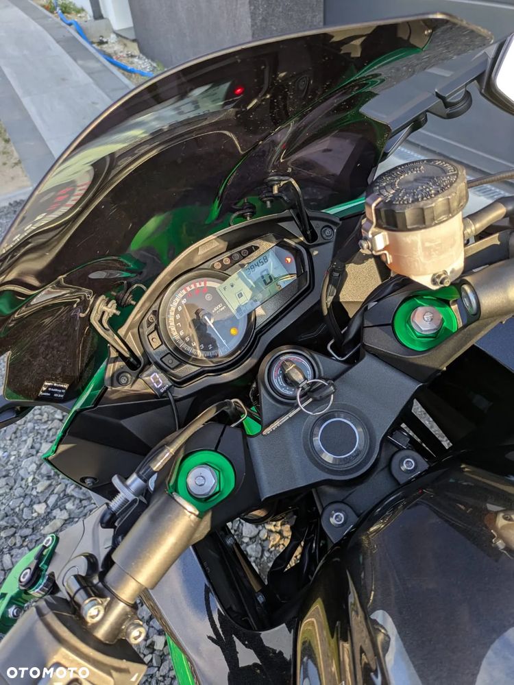 Kawasaki Ninja 1000 SX - 6