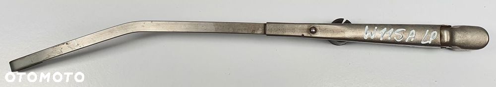 RAMIĘ WYCIERACZKI LEWE MERCEDES W115 W114 EUROPA - 1