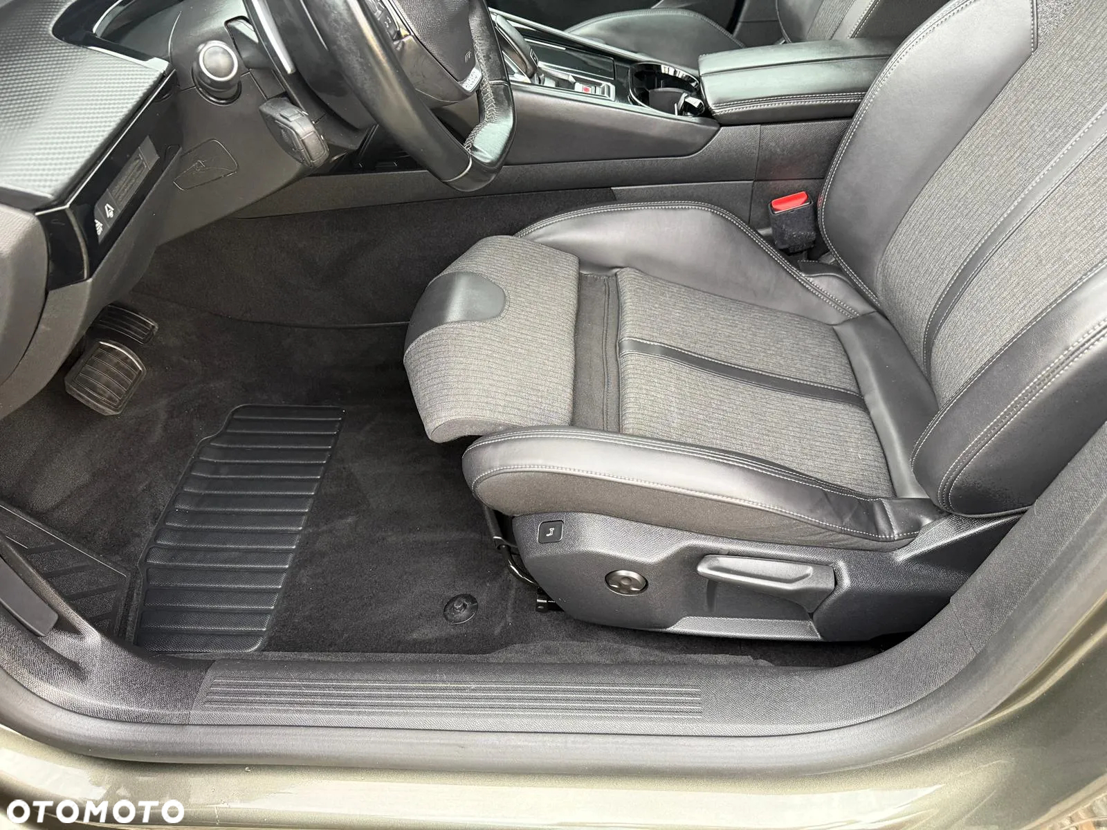 Peugeot 508 2.0 BlueHDi First Edition S&S EAT8 - 34