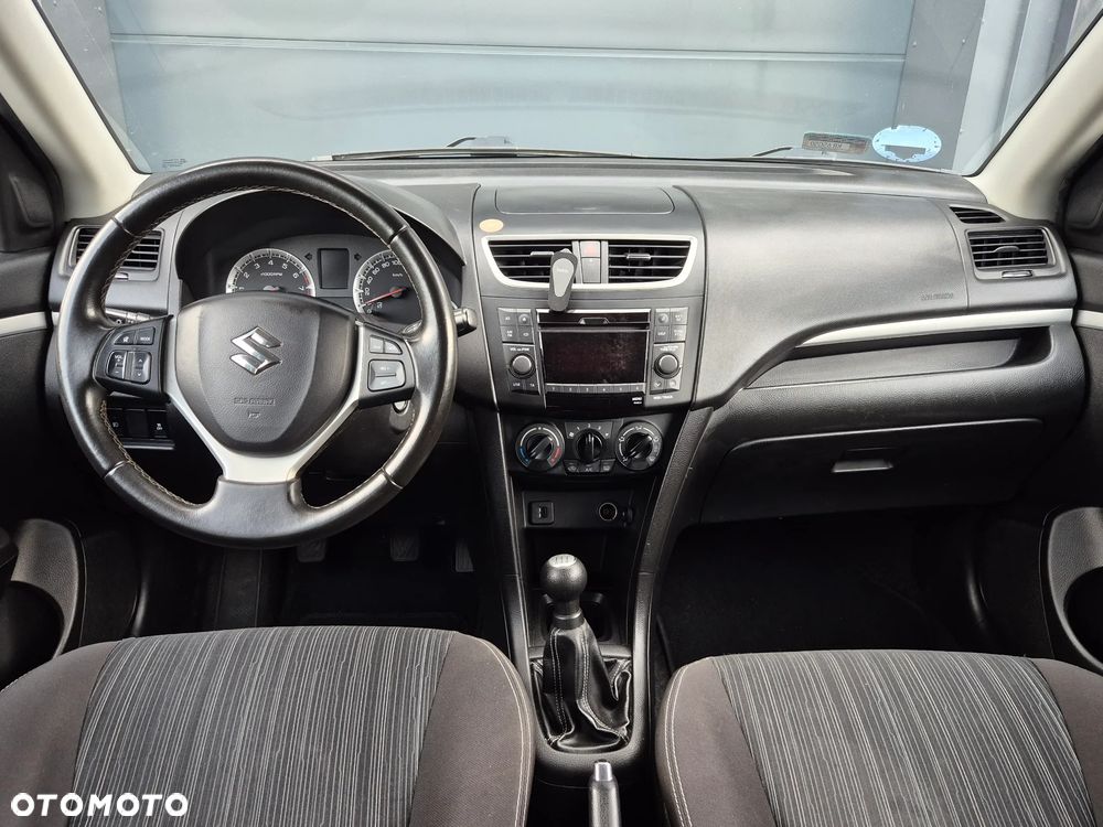 Suzuki Swift - 11
