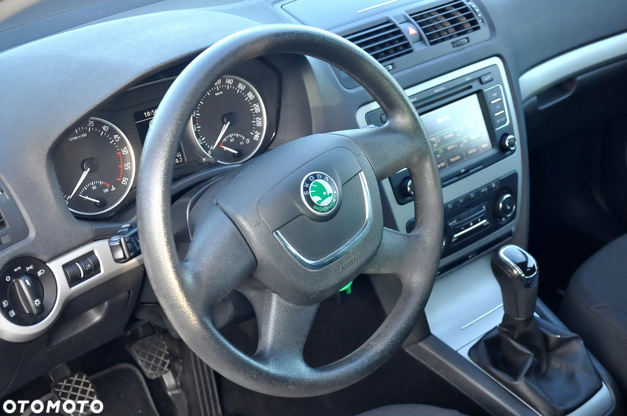Skoda Octavia 2.0 TDI DPF FAMILY - 23