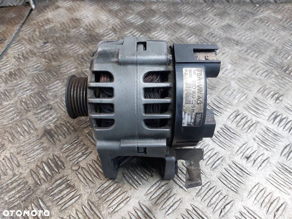 ALTERNATOR VOLKSWAGEN POLO IV 1.2 12V 03D903025H - 2