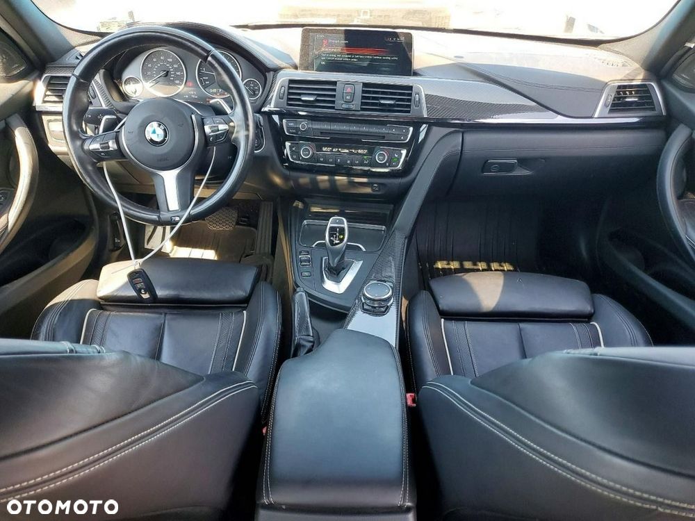 BMW Seria 3 340i xDrive M Sport - 8