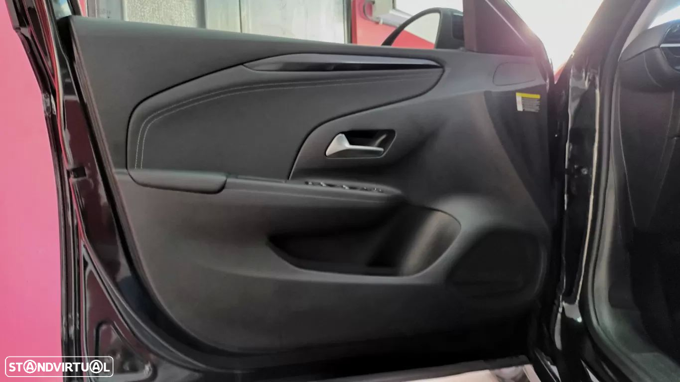 Opel Corsa 1.2 T Elegance - 18