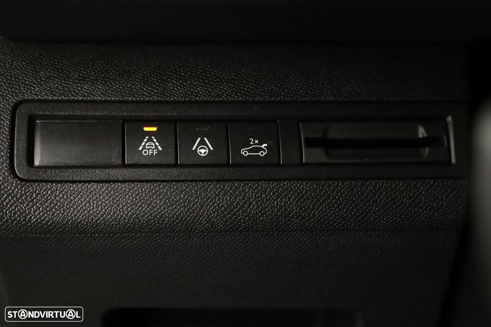 Peugeot 3008 1.2 Hybrid GT e-DCS6 - 19