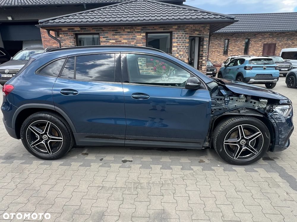 Mercedes-Benz GLA 180 d 8G-DCT Style - 6