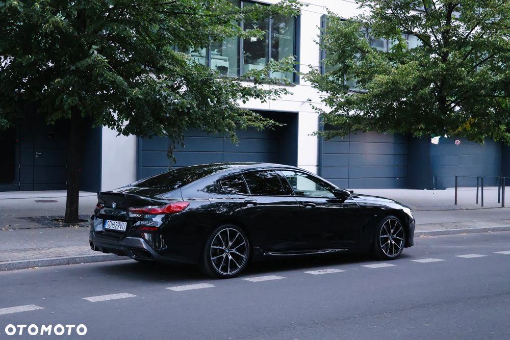 BMW Seria 8 - 4