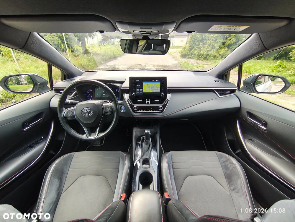 Toyota Corolla 2.0 Hybrid Executive - 18
