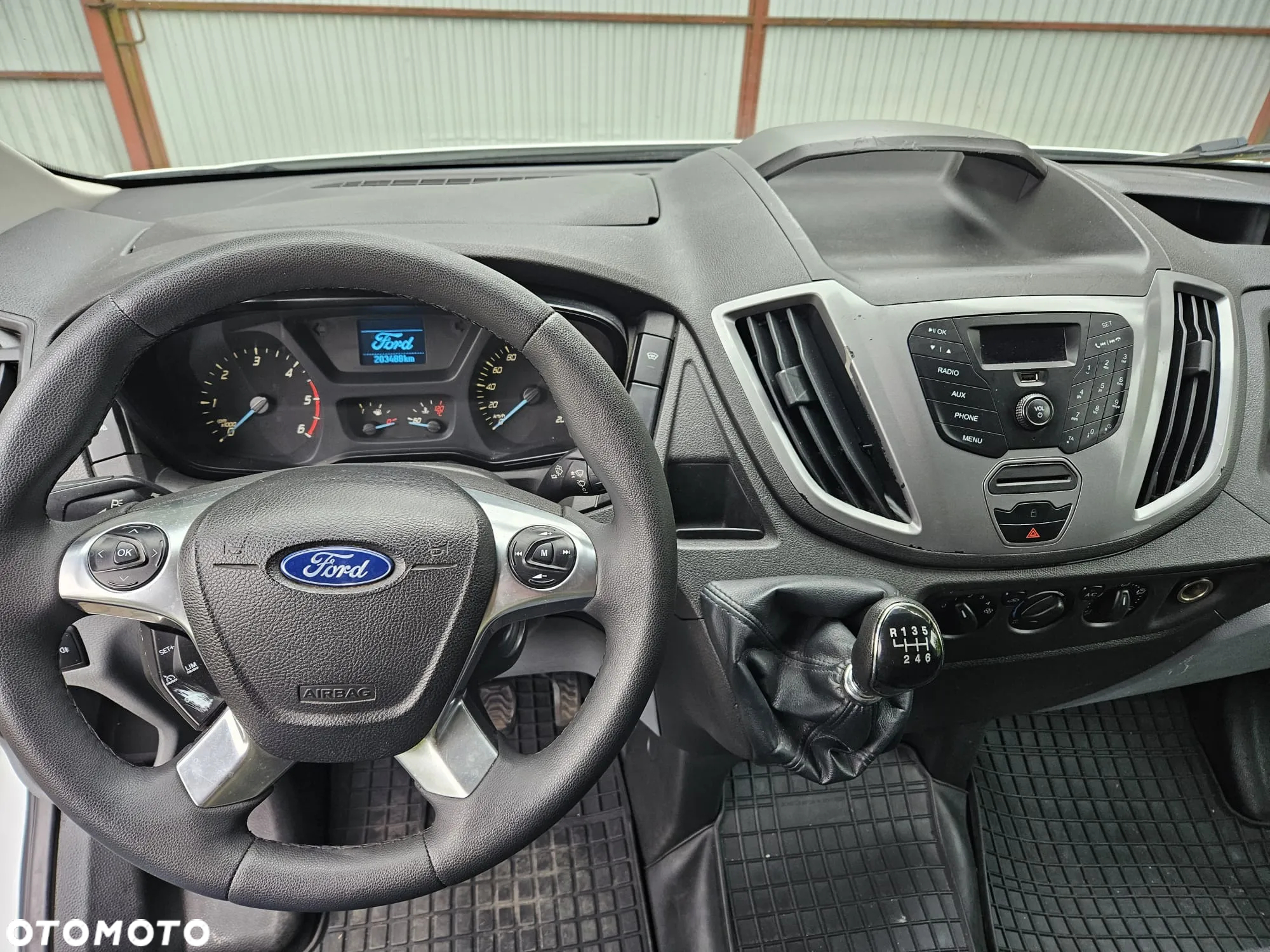 Ford Transit - 16
