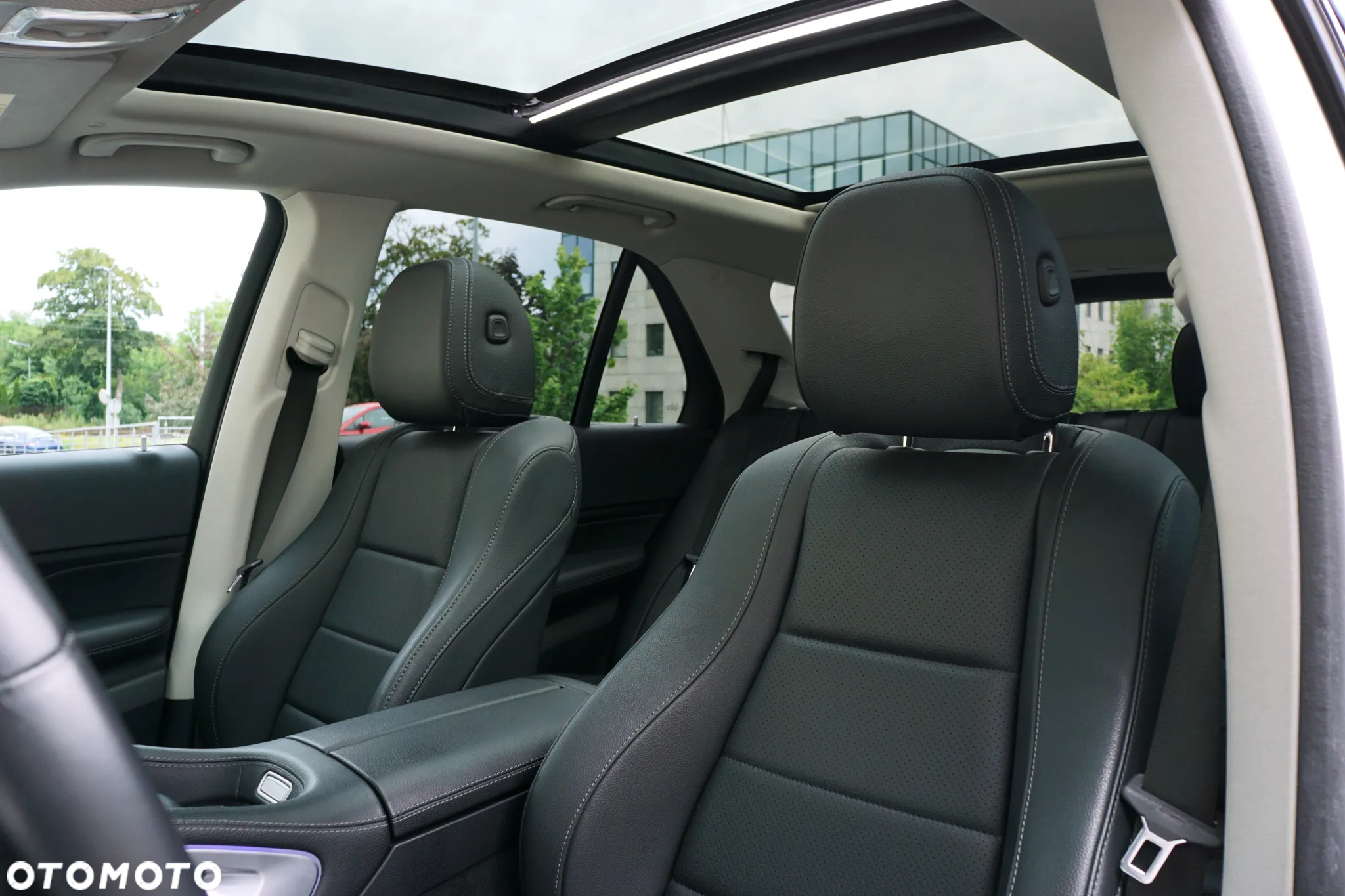 Mercedes-Benz GLE 400 d 4-Matic - 13
