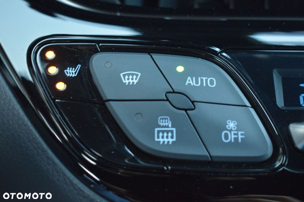 Toyota C-HR 1.8 Hybrid GPF GR Sport - 18