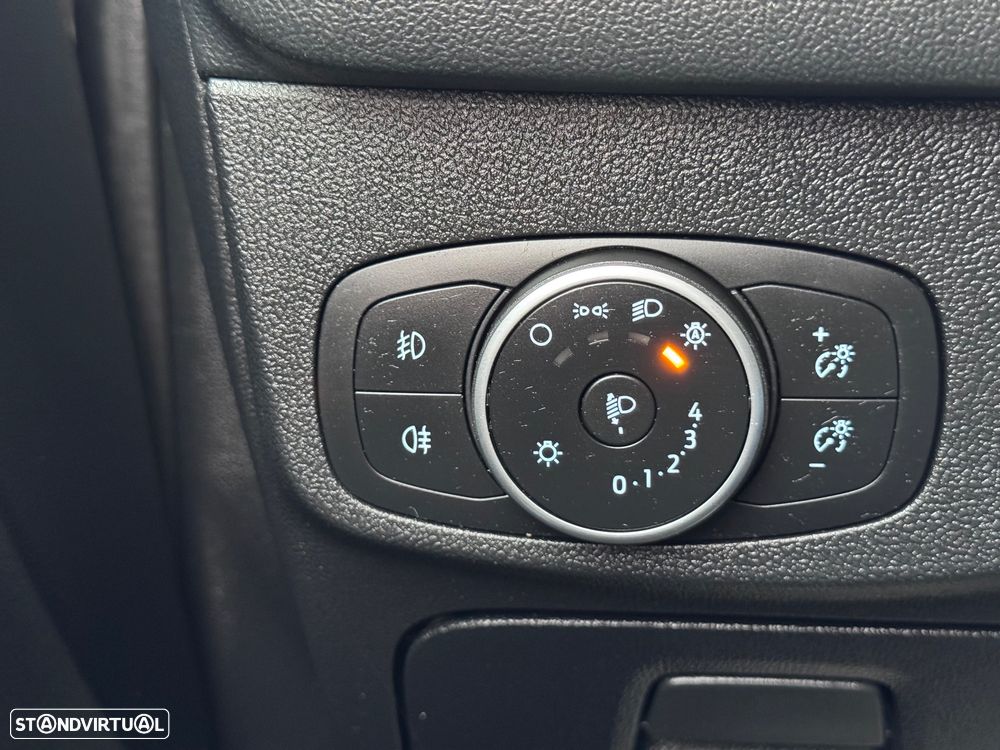 Ford Focus 1.0 EcoBoost ST-Line - 19