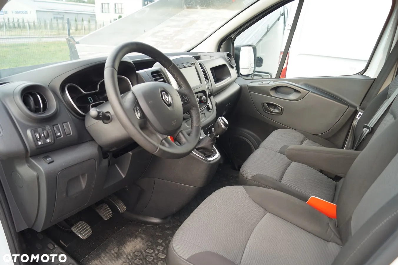 Renault Trafic - 20