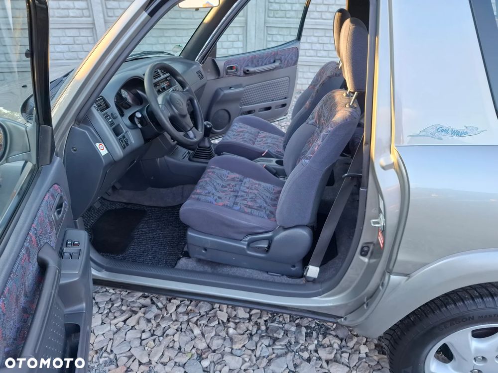 Toyota RAV4 2.0 Special - 6