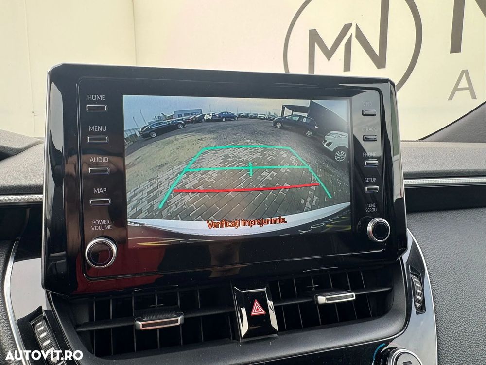 Toyota Corolla 2.0 Hybrid Touring Sports Comfort - 26