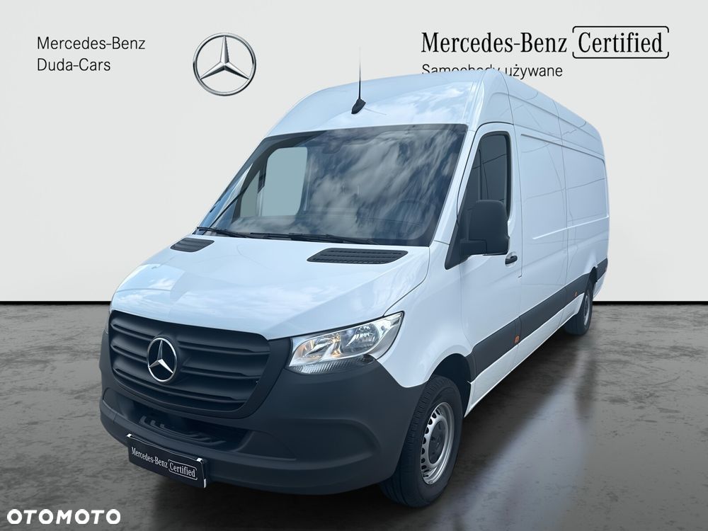 Mercedes-Benz Sprinter - 2