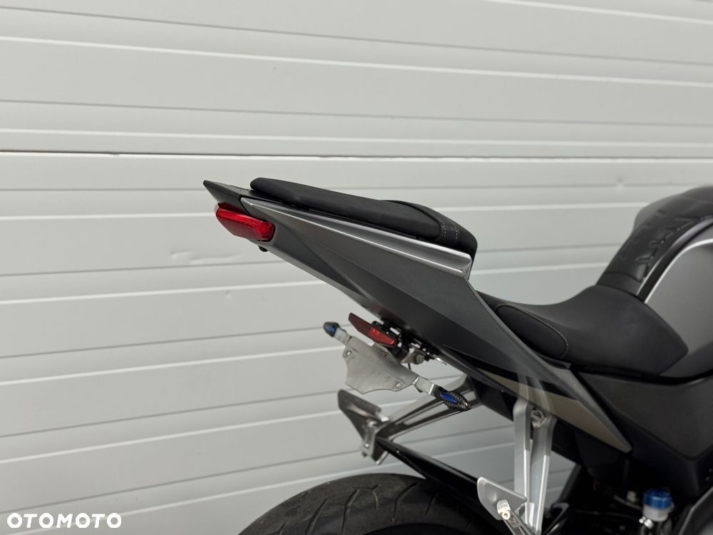 Yamaha R125 - 9