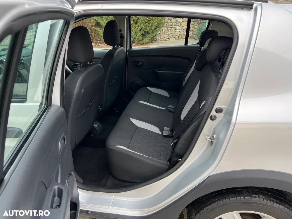 Dacia Sandero Stepway dCi 90 S&S Prestige - 10