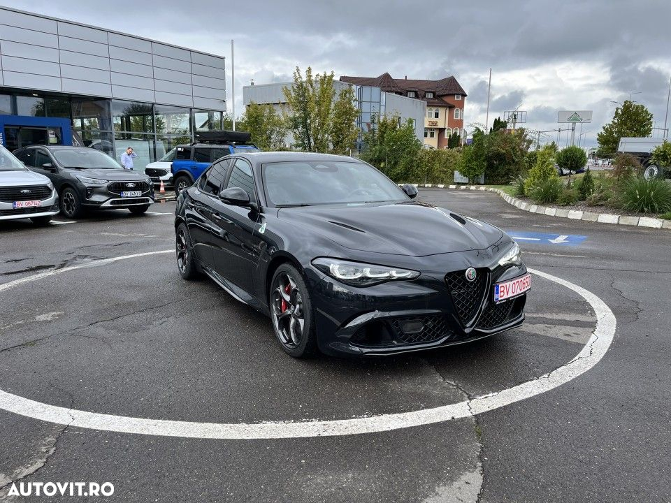 Alfa Romeo Giulia 2.9 V6 Turbo RWD AT8 Quadrifoglio - 7