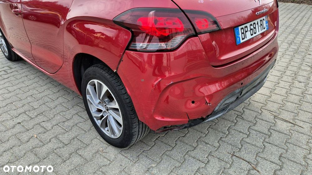 Citroën DS4 1.6 HDi SoChic - 16