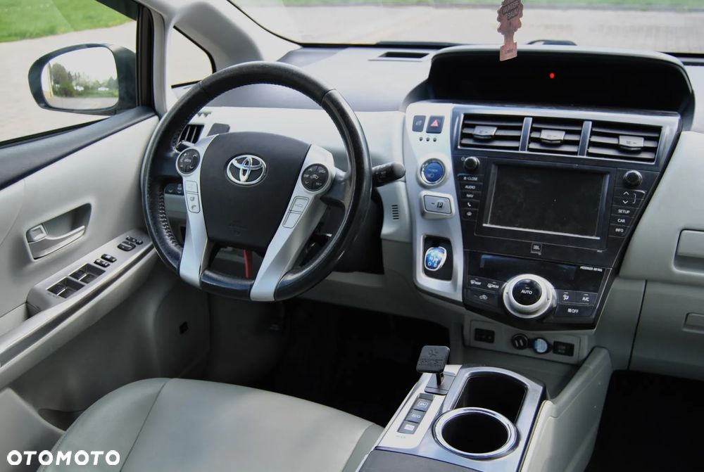 Toyota Prius+ 1.8 HSD Prestige - 11