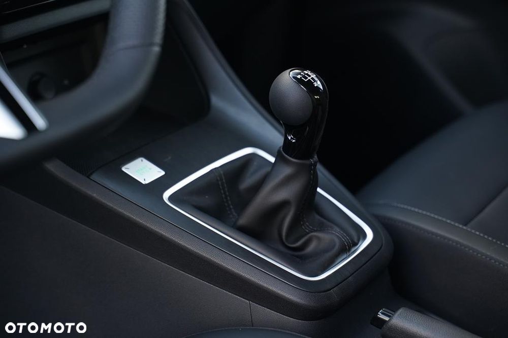 MG ZS 1.5 Excite - 21