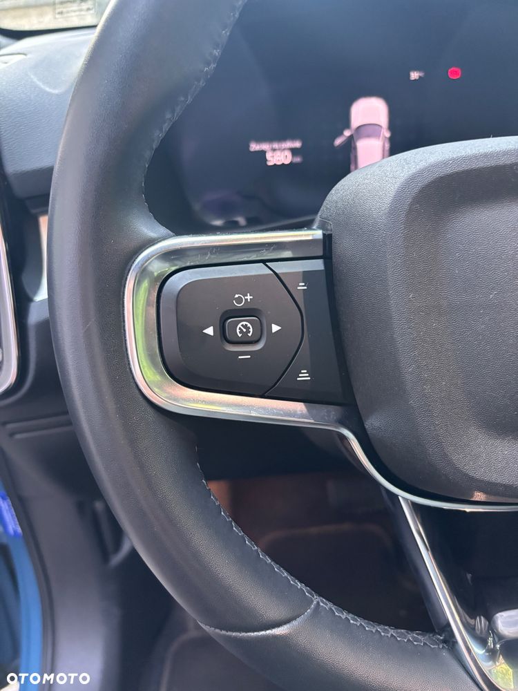 Volvo XC 40 B3 Core - 14
