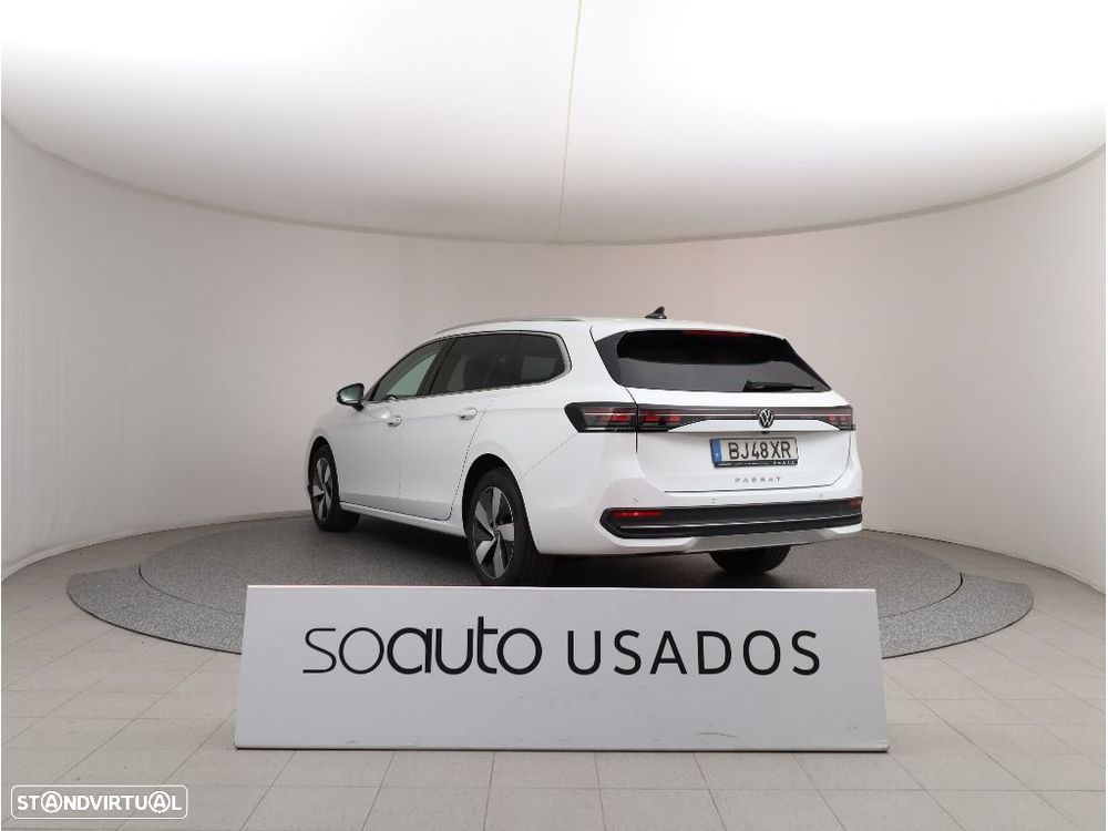 VW Passat Variant 2.0 TDi Business DSG - 6