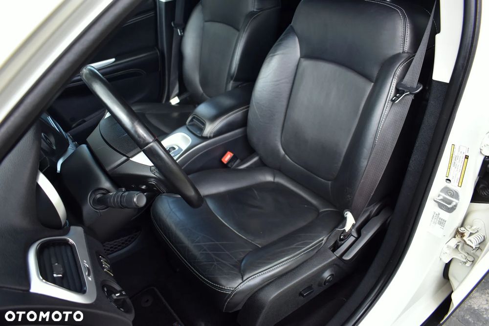 Fiat Freemont 2.0 Multijet 16V DPF Automatik Allrad Black Code - 25