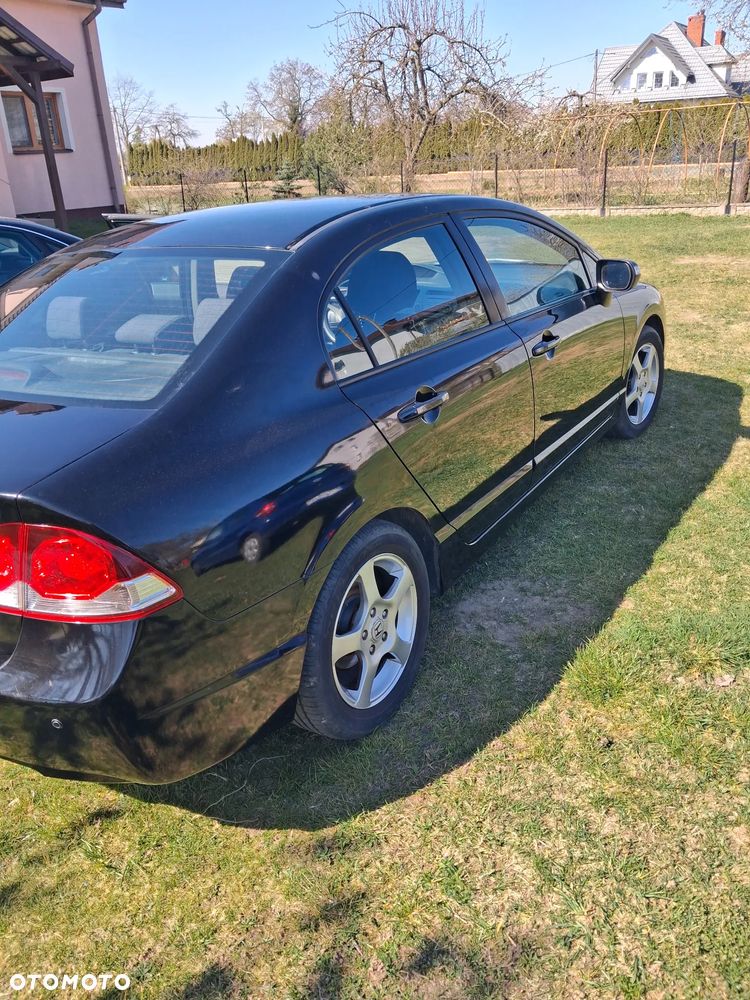 Honda Civic 1.8 Comfort - 6