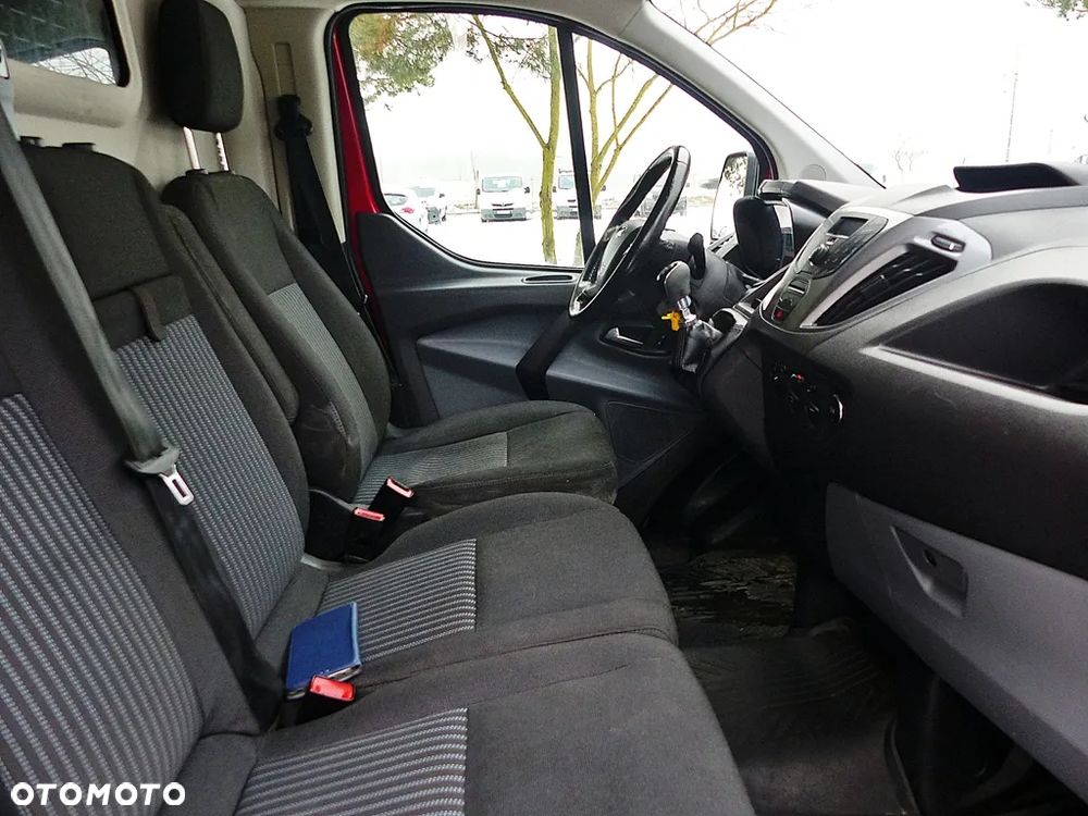 Ford TRANSIT CUSTOM - 29