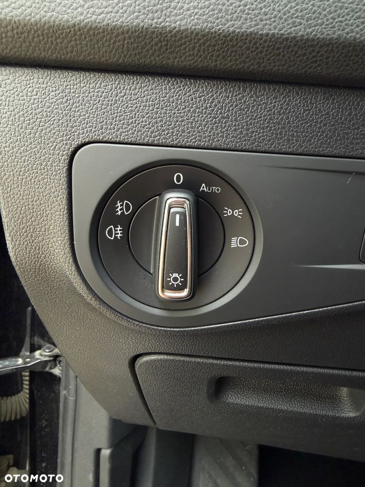 Volkswagen Tiguan - 10