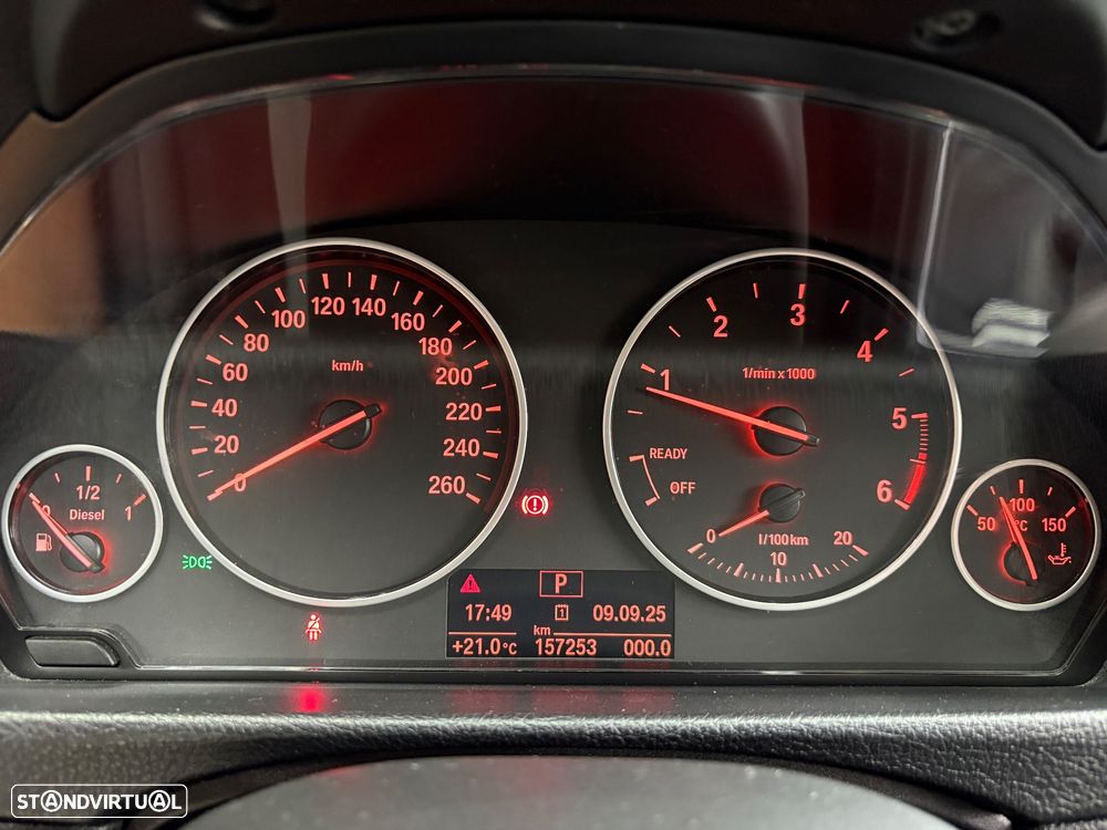 BMW 320 d Touring Aut. Sport Line - 42