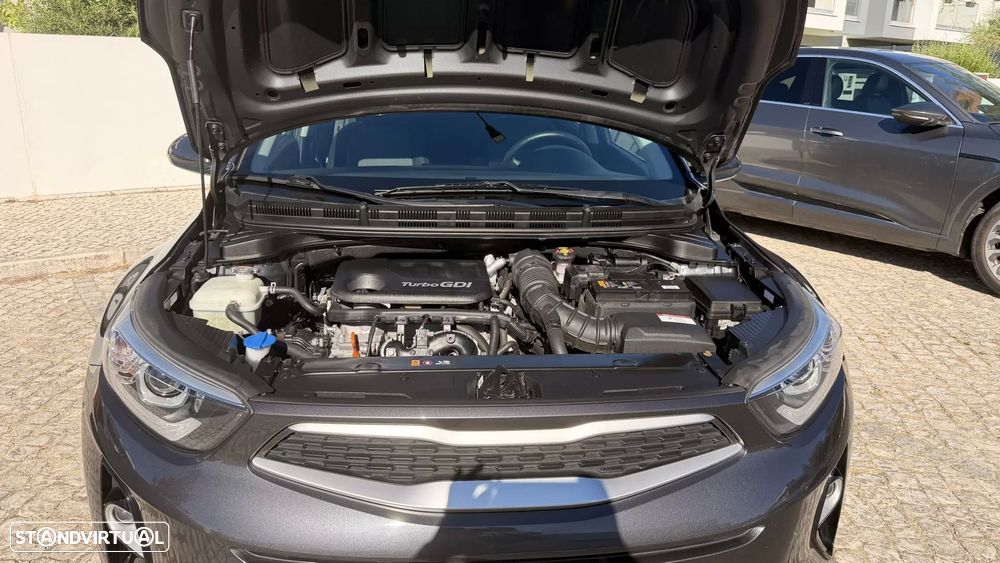 Kia Stonic 1.0 T-GDI OPF Mild Hybrid Nightline Edition — fotografia 16