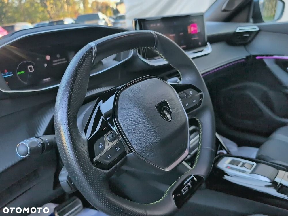 Peugeot 2008 - 23