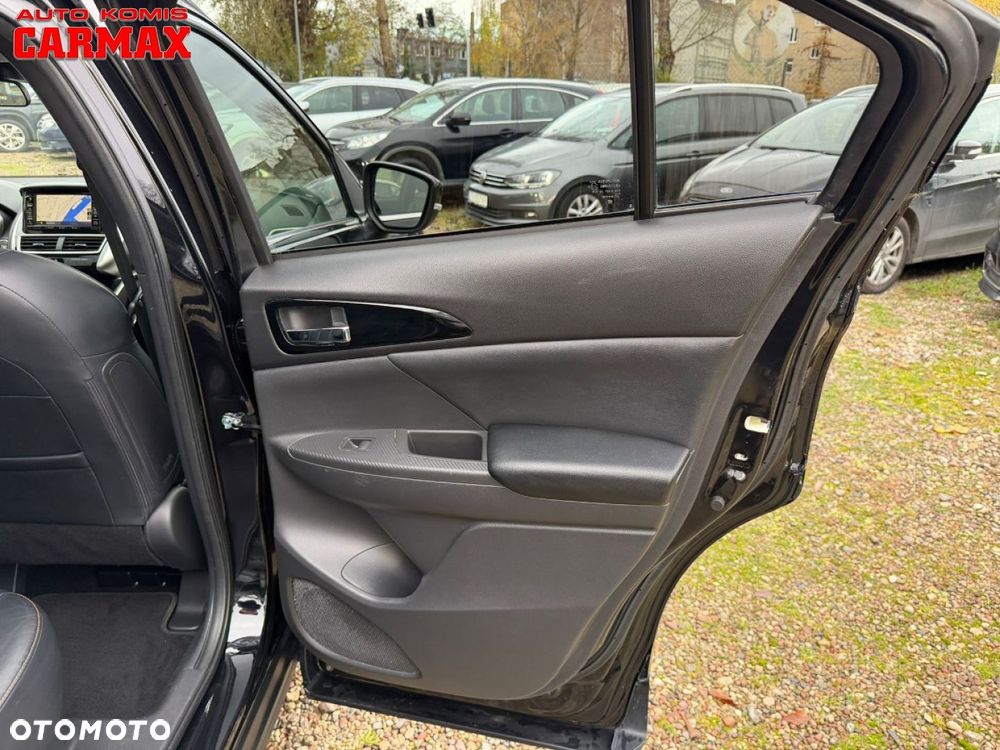 Mitsubishi Eclipse Cross 1.5 T GPF Intense Plus CVT 4WD - 32