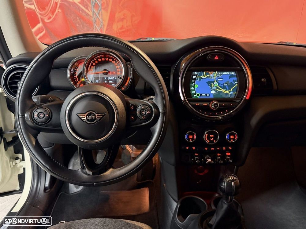 MINI 3 Portas One Sport Edition - 10