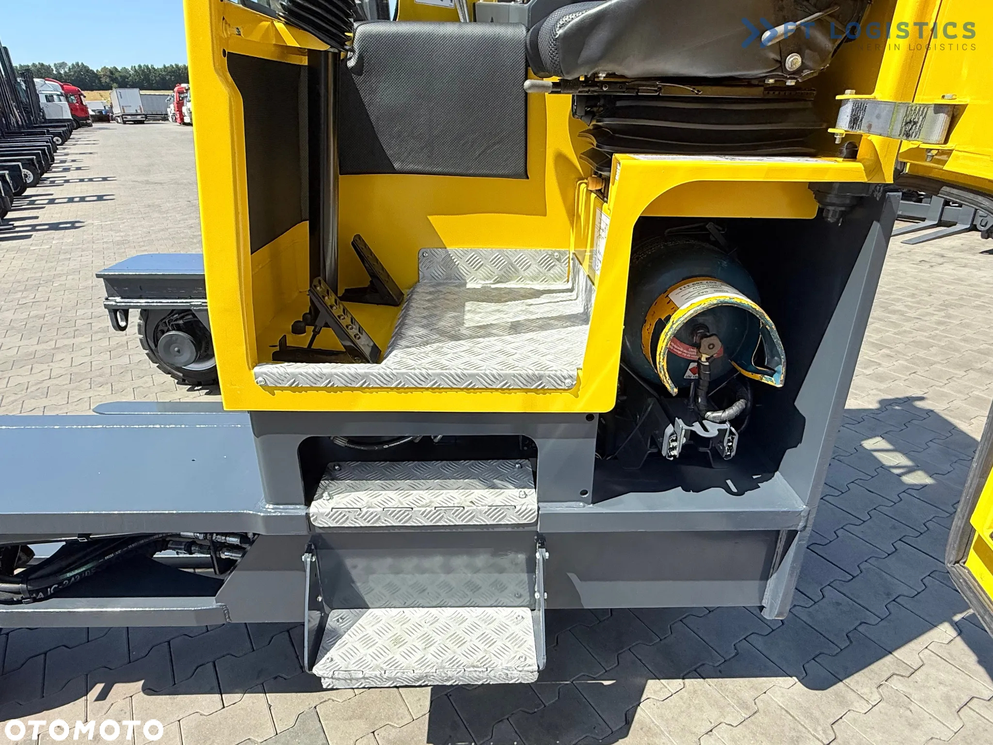 Combilift C5000XL / GAS / DUPLEX / 4500MM / WOLNY SKOK / PRZESUW WIDEŁ / POZYCJONER / KABINA XL / NOWE OPONY - 12