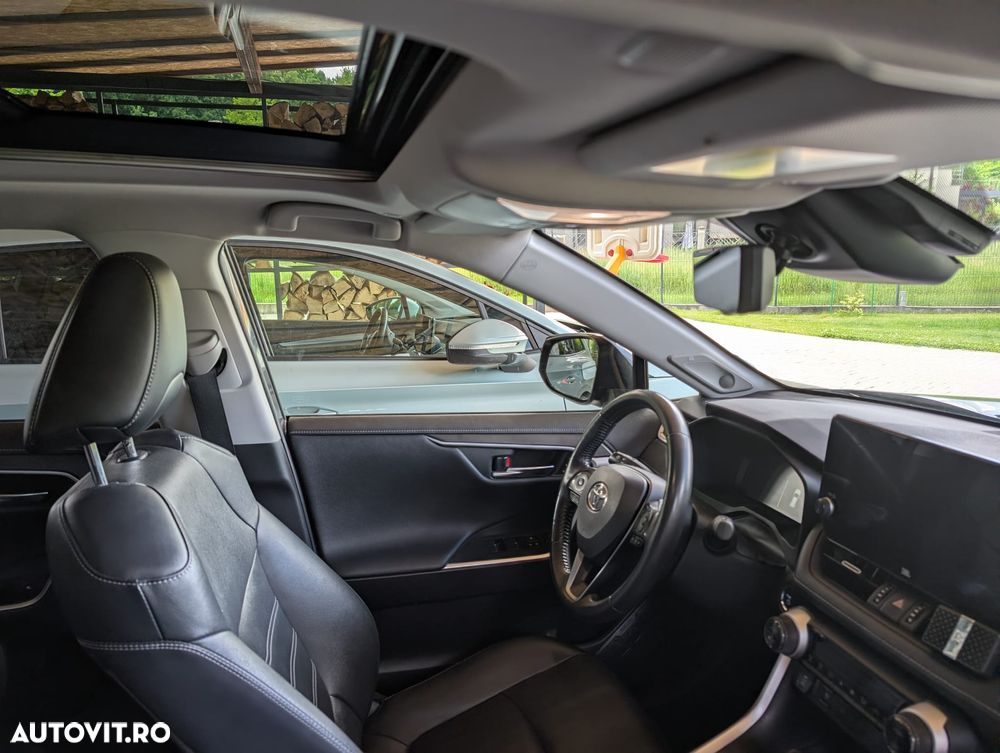 Toyota RAV4 2.5 VVT-iE 4x4 Luxury Premium - 3