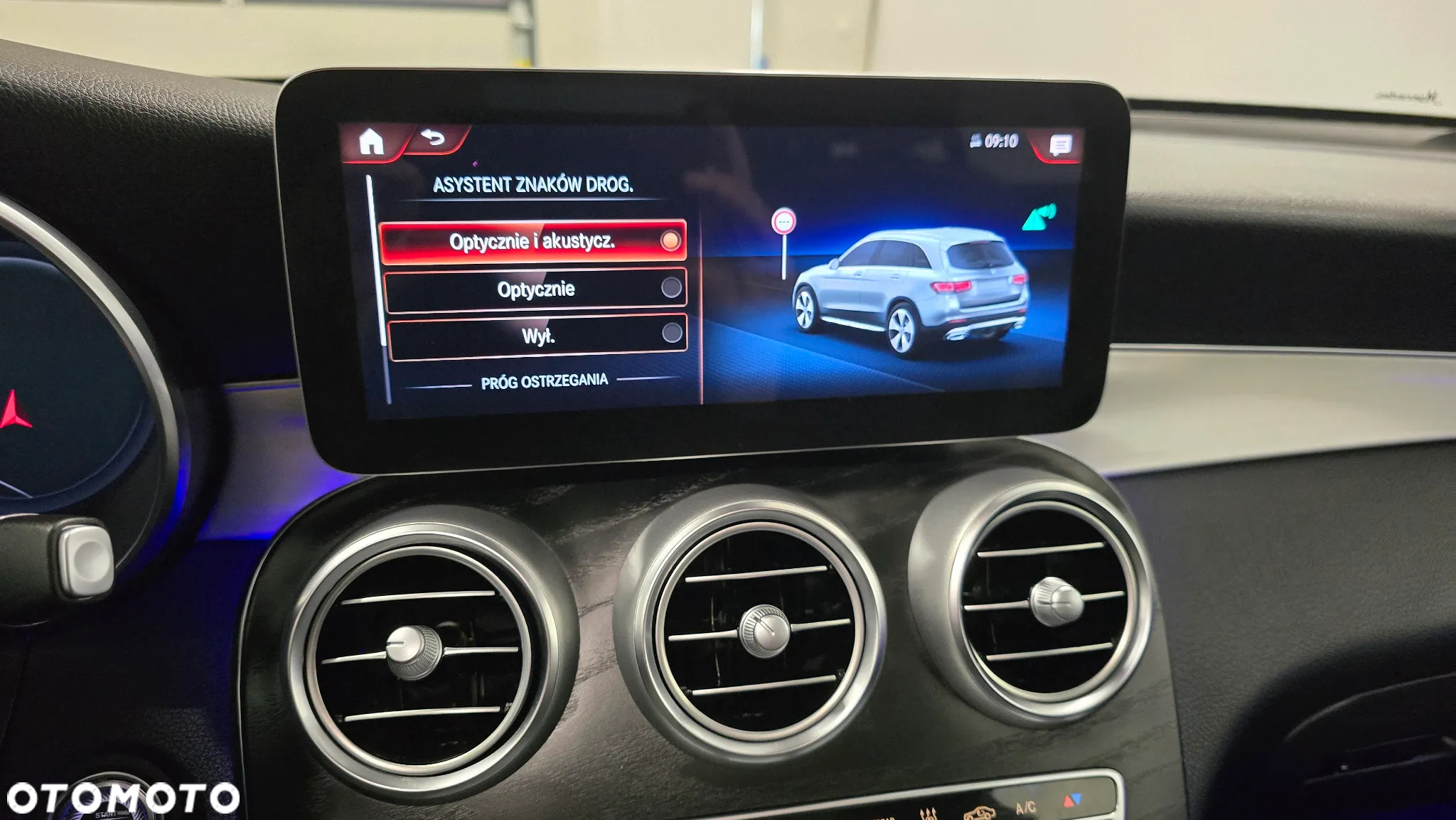 Mercedes-Benz GLC 300 de 4Matic 9G-TRONIC AMG Line Plus - 32