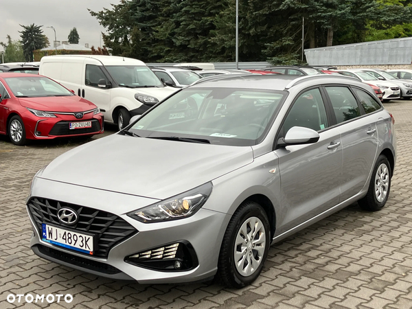 Hyundai i30 1.5 DPI Classic +
