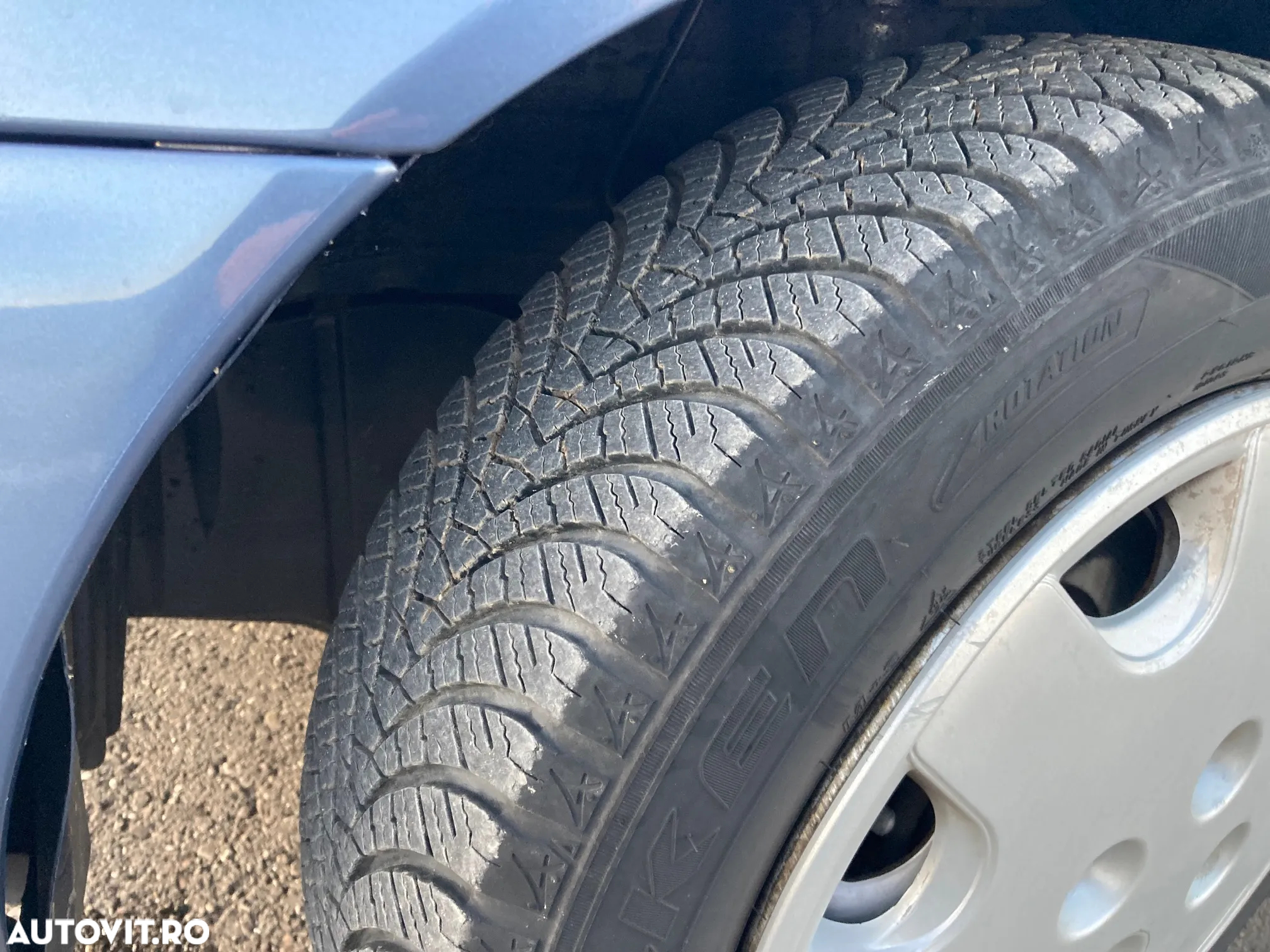 Toyota Corolla - 8